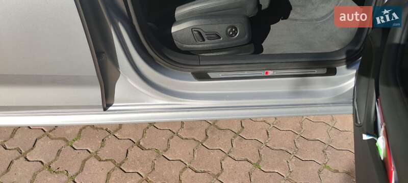 Седан Audi A4 2016 в Львові фото 16 Седан Audi A4 2016 в Львові