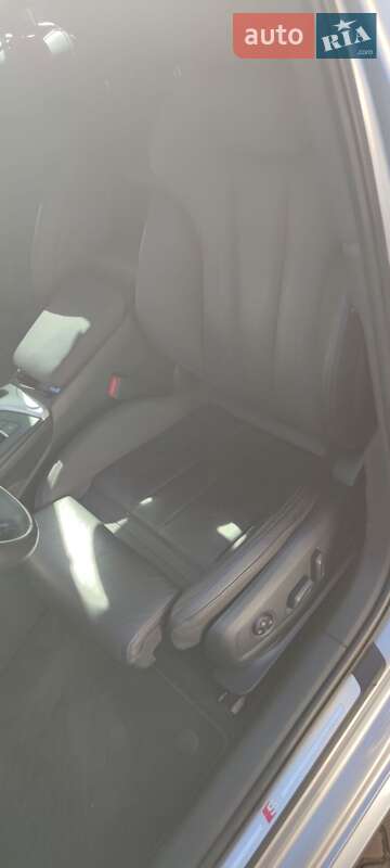 Седан Audi A4 2016 в Львові фото 24 Седан Audi A4 2016 в Львові