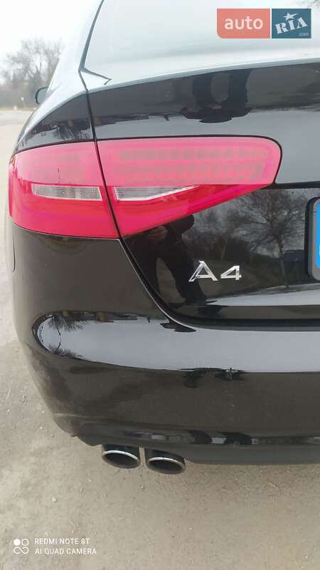 Седан Audi A4 2012 в Днепре