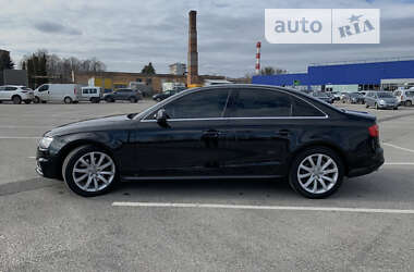 Седан Audi A4 2014 в Житомирі