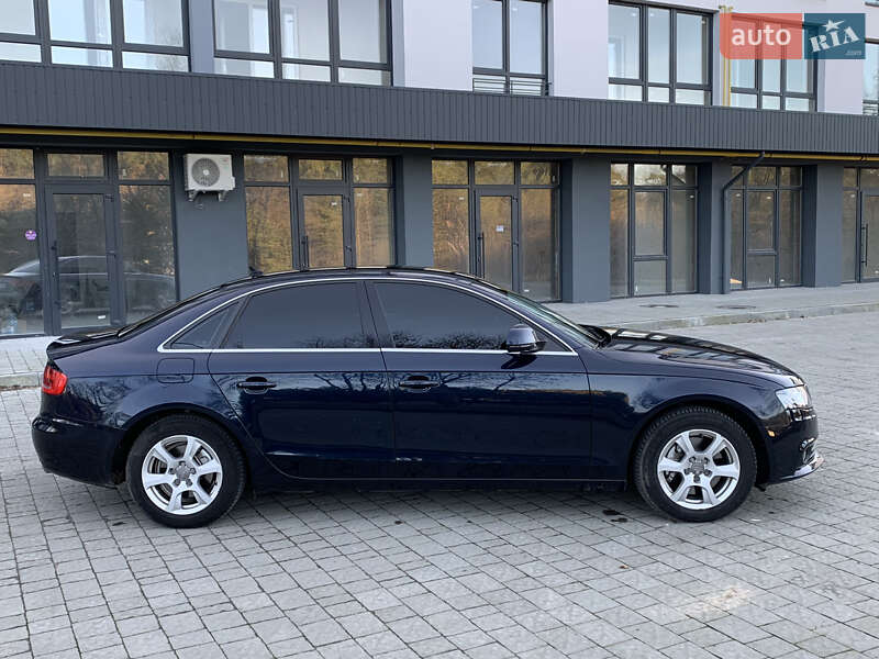 Седан Audi A4 2008 в Львове