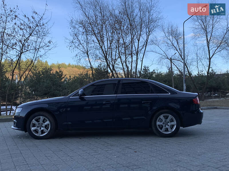Седан Audi A4 2008 в Львове