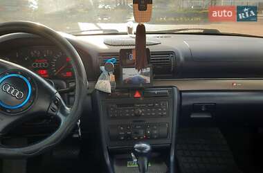 Универсал Audi A4 2001 в Киеве