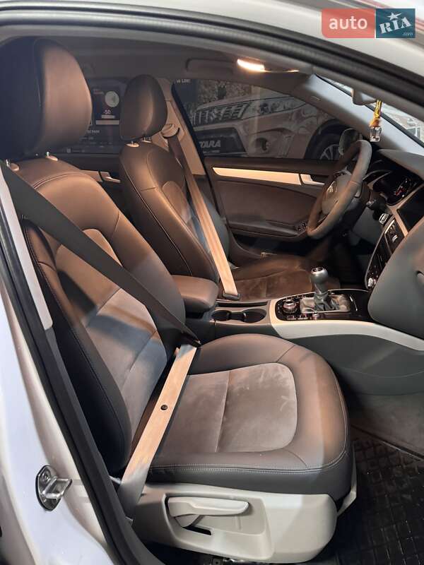 Универсал Audi A4 2015 в Новомосковске