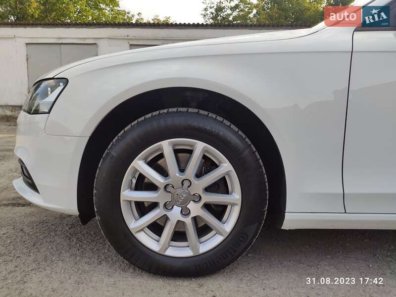 Универсал Audi A4 2015 в Каменец-Подольском