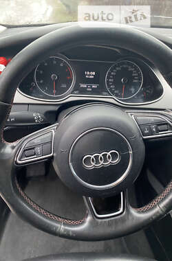 Седан Audi A4 2012 в Днепре