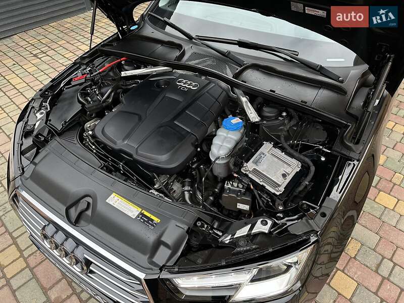 Универсал Audi A4 2018 в Ужгороде