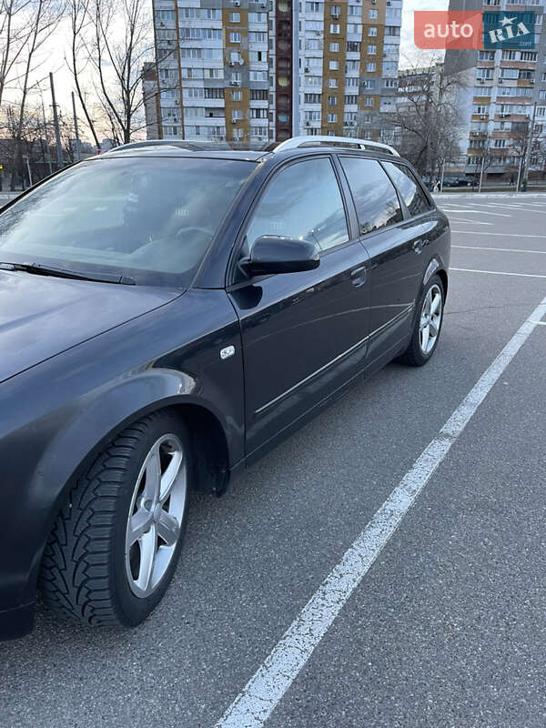 Універсал Audi A4 2003 в Києві