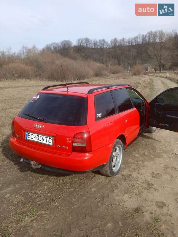Универсал Audi A4 1996 в Дрогобыче