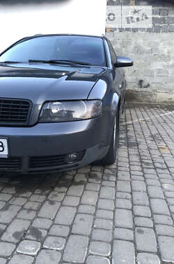 Универсал Audi A4 2002 в Долине