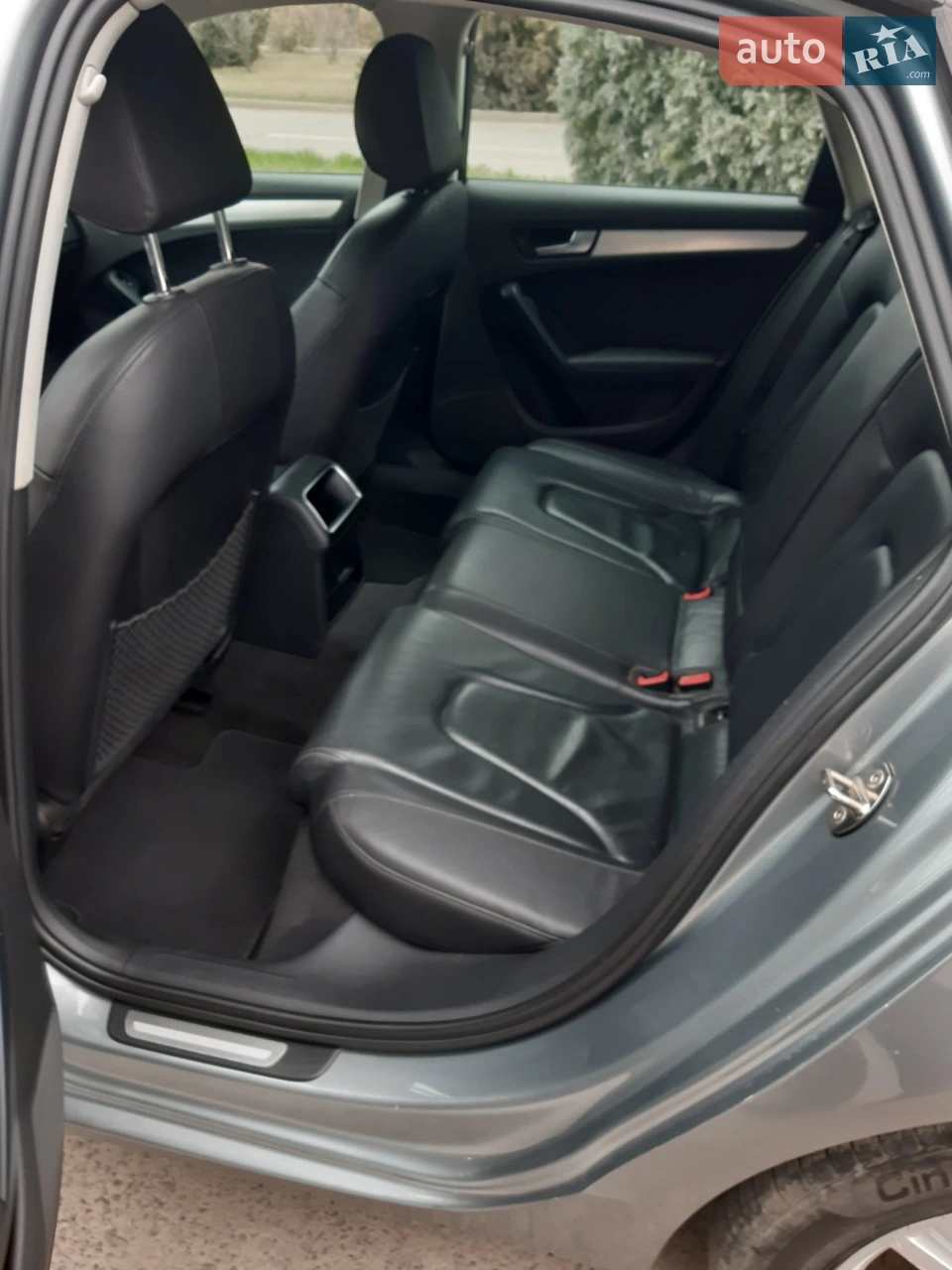 2010 Audi A4 - мініатюра 20