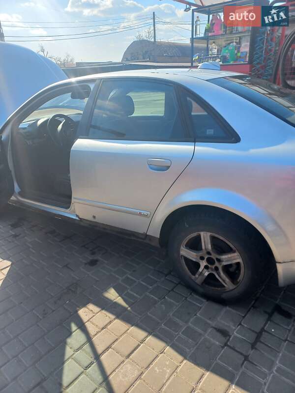 Седан Audi A4 2004 в Кривом Роге