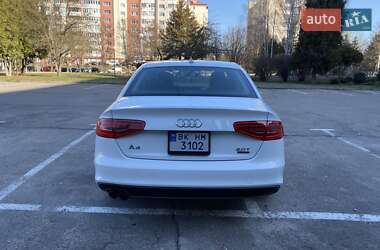 Седан Audi A4 2015 в 