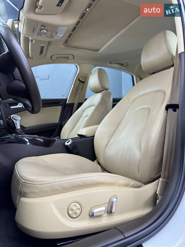 Седан Audi A4 2014 в Ивано-Франковске