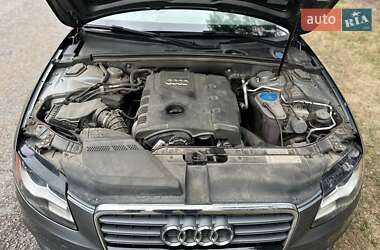 Седан Audi A4 2012 в 