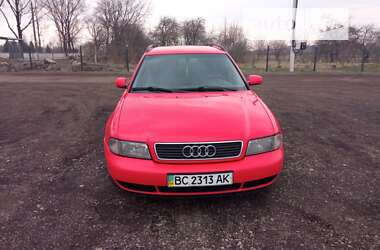 Универсал Audi A4 1998 в Самборе