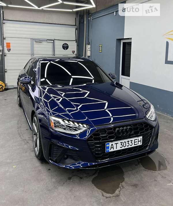 Седан Audi A4 2021 в Івано-Франківську