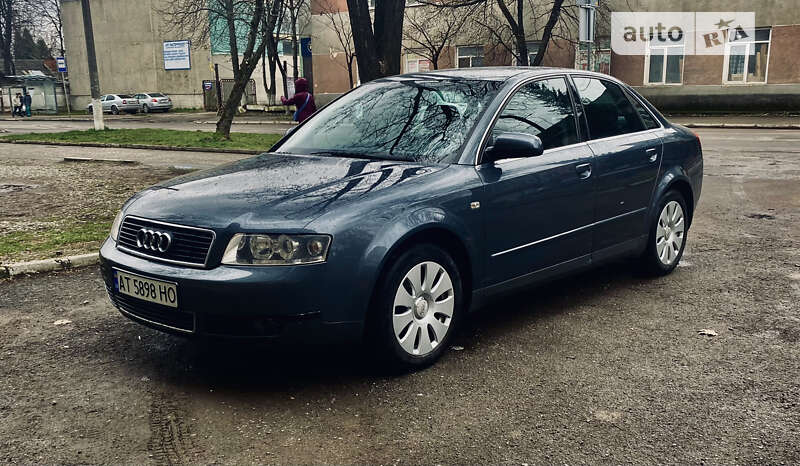 Седан Audi A4 2002 в Ивано-Франковске