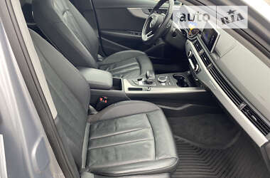 Седан Audi A4 2018 в 