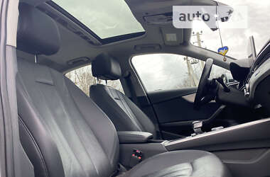 Седан Audi A4 2018 в 
