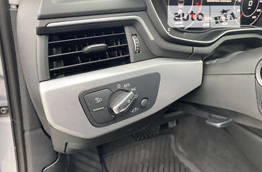 Седан Audi A4 2018 в 