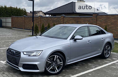 Седан Audi A4 2018 в 