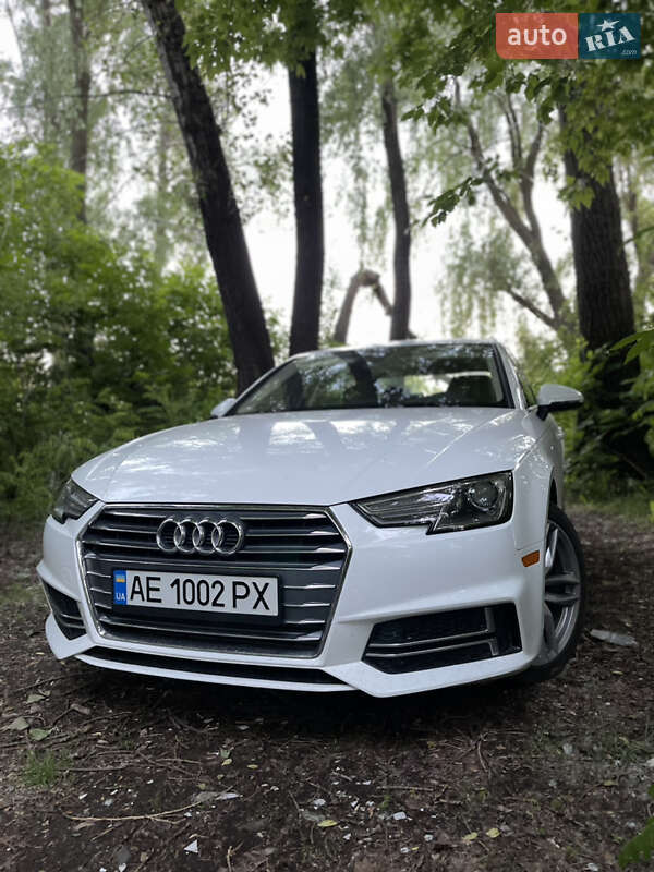 Audi A4 2016