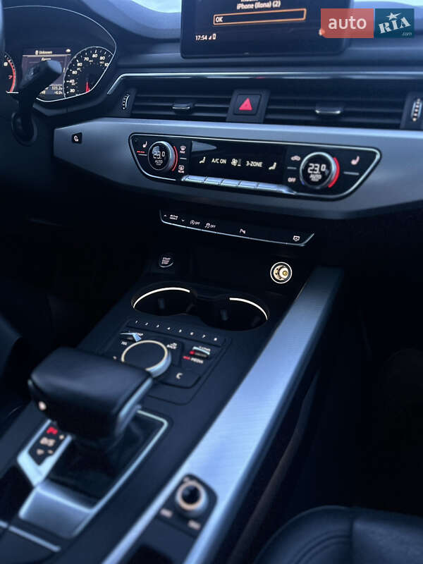 Седан Audi A4 2015 в Сумах
