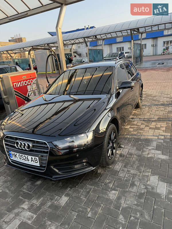 Універсал Audi A4 2013 в Рівному