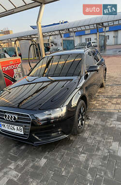 Универсал Audi A4 2013 в 