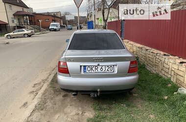 Седан Audi A4 1998 в Житомире