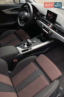 Универсал Audi A4 2018 в 