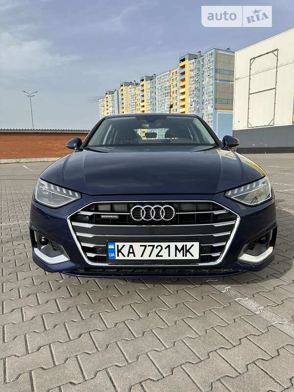 Седан Audi A4 2023 в Києві