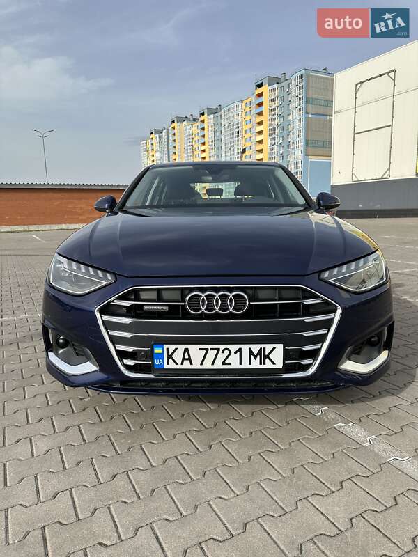 Седан Audi A4 2023 в Киеве