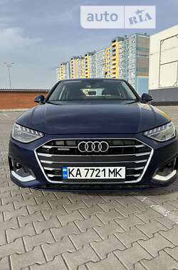 Седан Audi A4 2023 в Києві