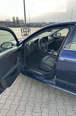 Седан Audi A4 2023 в Києві