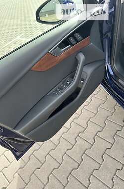 Седан Audi A4 2023 в Києві
