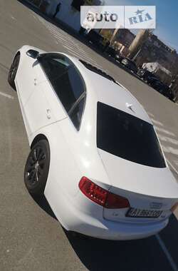 Седан Audi A4 2009 в 