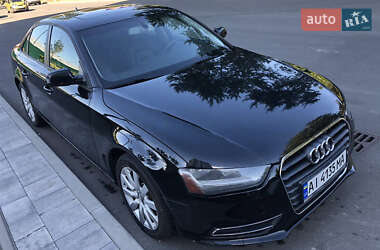 Седан Audi A4 2013 в 