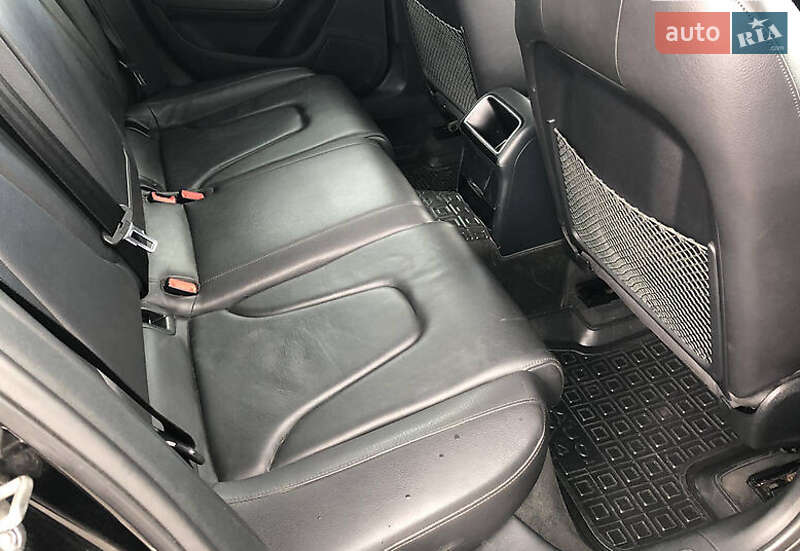 Седан Audi A4 2013 в Ивано-Франковске