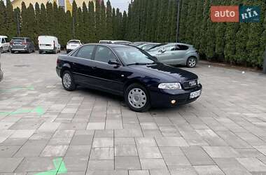 Седан Audi A4 1999 в Луцке
