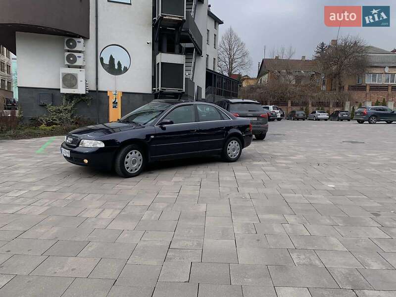Седан Audi A4 1999 в Луцке фото 5 Седан Audi A4 1999 в Луцке