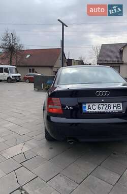 Седан Audi A4 1999 в Луцке