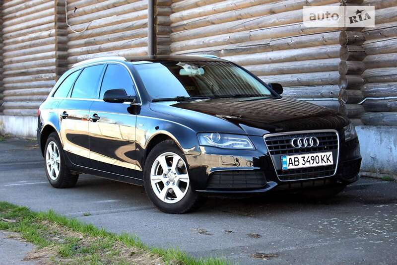 Универсал Audi A4 2011 в 