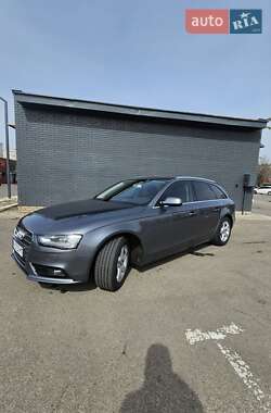 Универсал Audi A4 2014 в Харькове