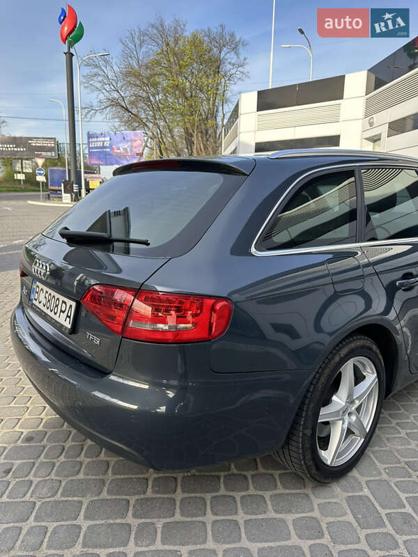 Универсал Audi A4 2010 в Львове