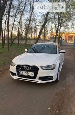 Седан Audi A4 2014 в Чернигове