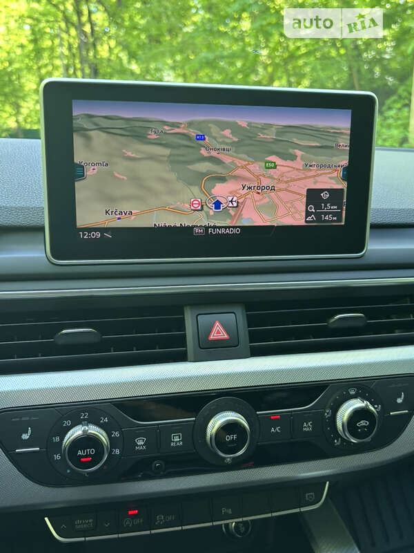 Универсал Audi A4 2019 в Ужгороде