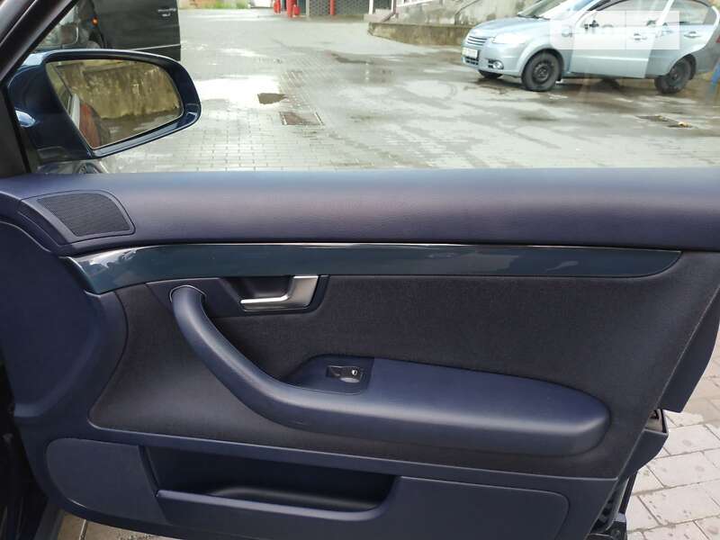 Универсал Audi A4 2004 в Черновцах