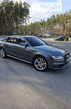 Седан Audi A4 2015 в Ирпене